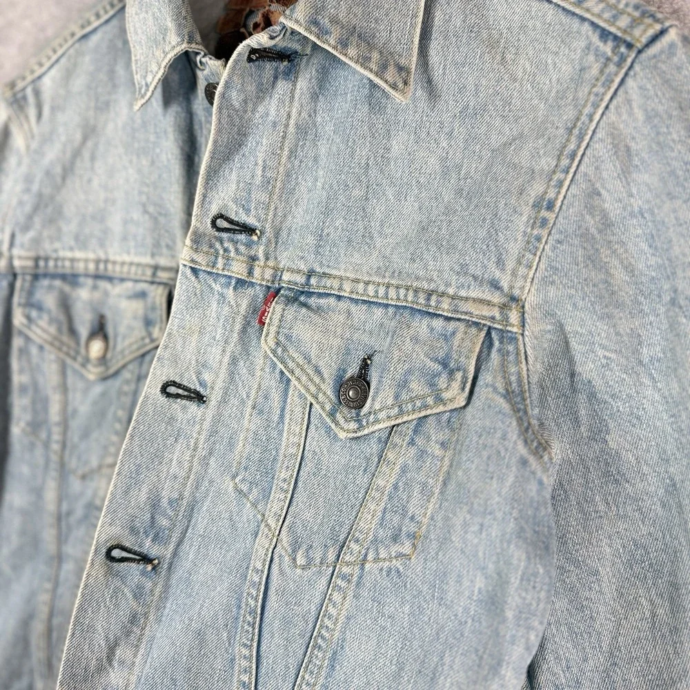 Vintage Levi's Big E Denim Jacket Lot 71557 Adult 38 Japanese Denim Distressed‎